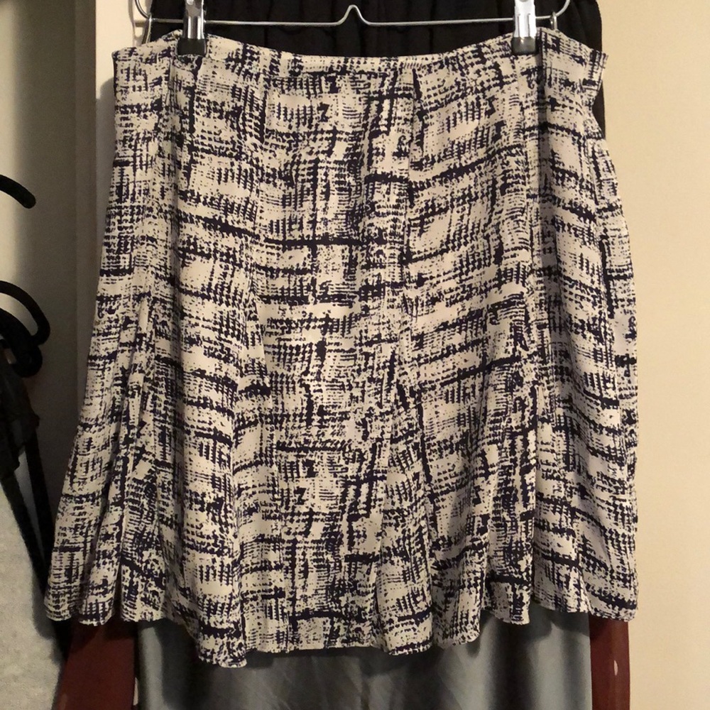 Banana republic mini skirt new with tags